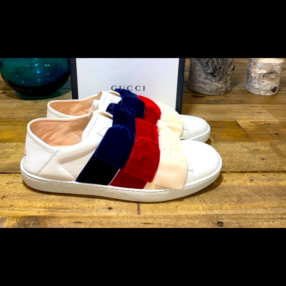 Gucci Ace leather bow slip-on sneakers - Picture 4 of 8